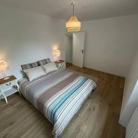 Magnifique Mas Provencal, 3 Chambres, Mezzanine Et Piscine Au Centre De Goudargues * Goudargues