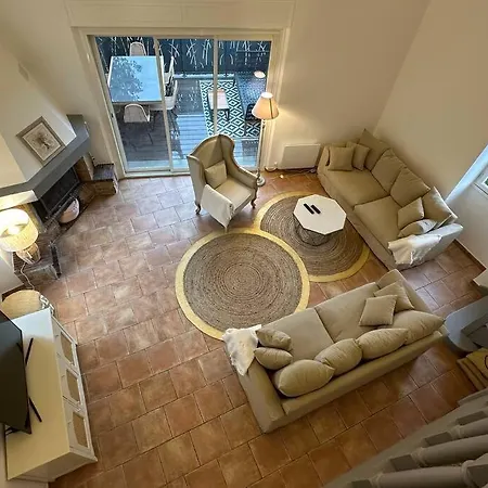 Villa Magnifique Mas Provencal, 3 Chambres, Mezzanine Et Piscine Au Centre De Goudargues Goudargues