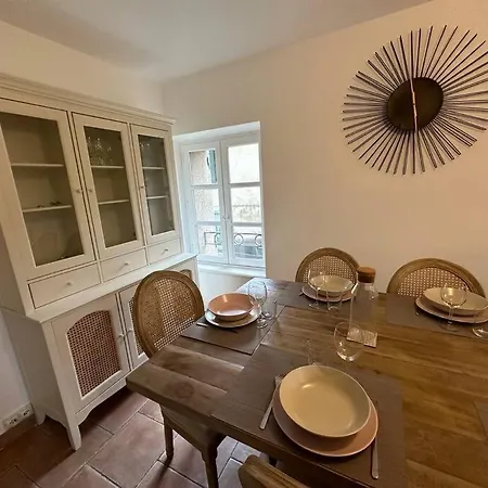 Magnifique Mas Provencal, 3 Chambres, Mezzanine Et Piscine Au Centre De Goudargues * Goudargues