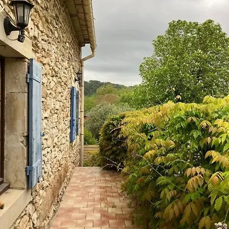Magnifique Mas Provencal, 3 Chambres, Mezzanine Et Piscine Au Centre De Goudargues *